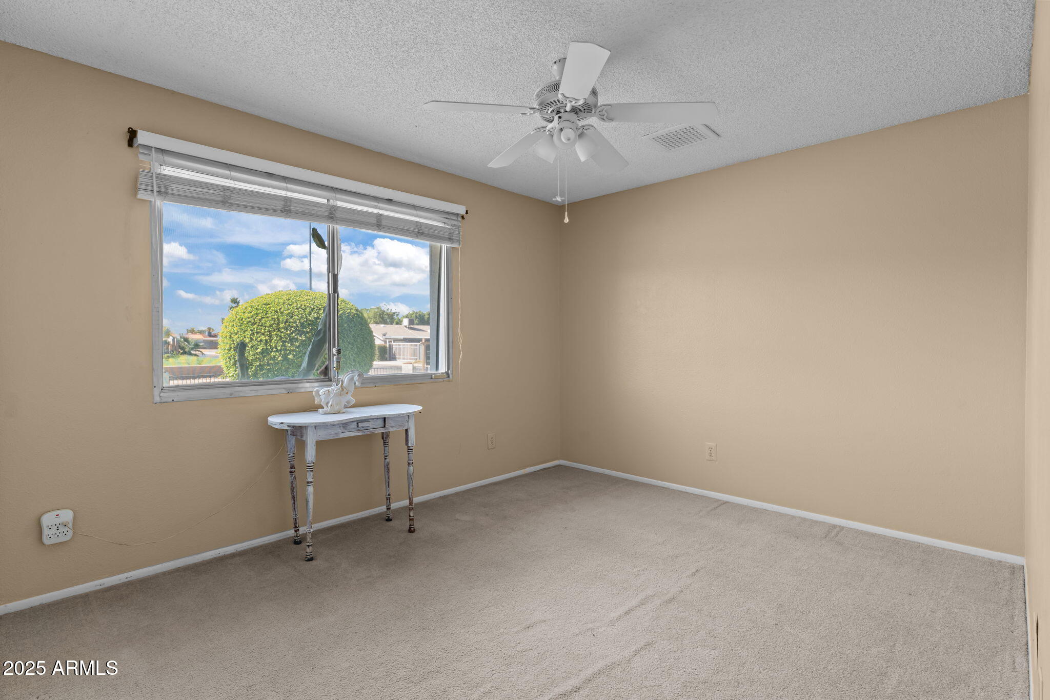 Glendale, Arizona, 85306, United States, 4 Bedrooms Bedrooms, ,2 BathroomsBathrooms,Residential,For Sale,1942956