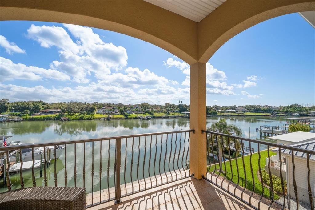 Largo, Florida, 33770, United States, 5 Bedrooms Bedrooms, ,4 BathroomsBathrooms,Residential,For Sale,2002964