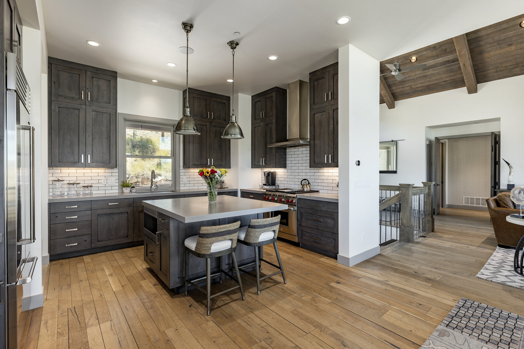  Panoramic Views From This Gorgeous 4-Bedroom Cabin Home at Victory Ranch - 物件實景