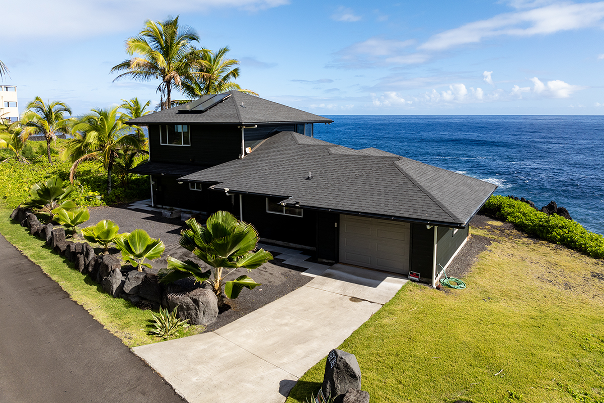 Pahoa, Hawaii, 96778, United States, 2 Bedrooms Bedrooms, ,2 BathroomsBathrooms,Residential,For Sale,1707814
