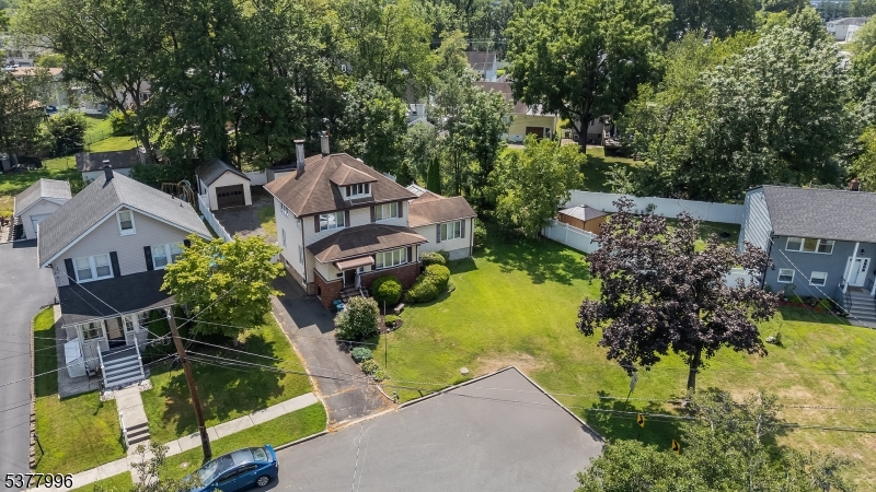 Garwood Boro, New Jersey, 07027, United States, 4 Bedrooms Bedrooms, ,2 BathroomsBathrooms,Residential,For Sale,1918141