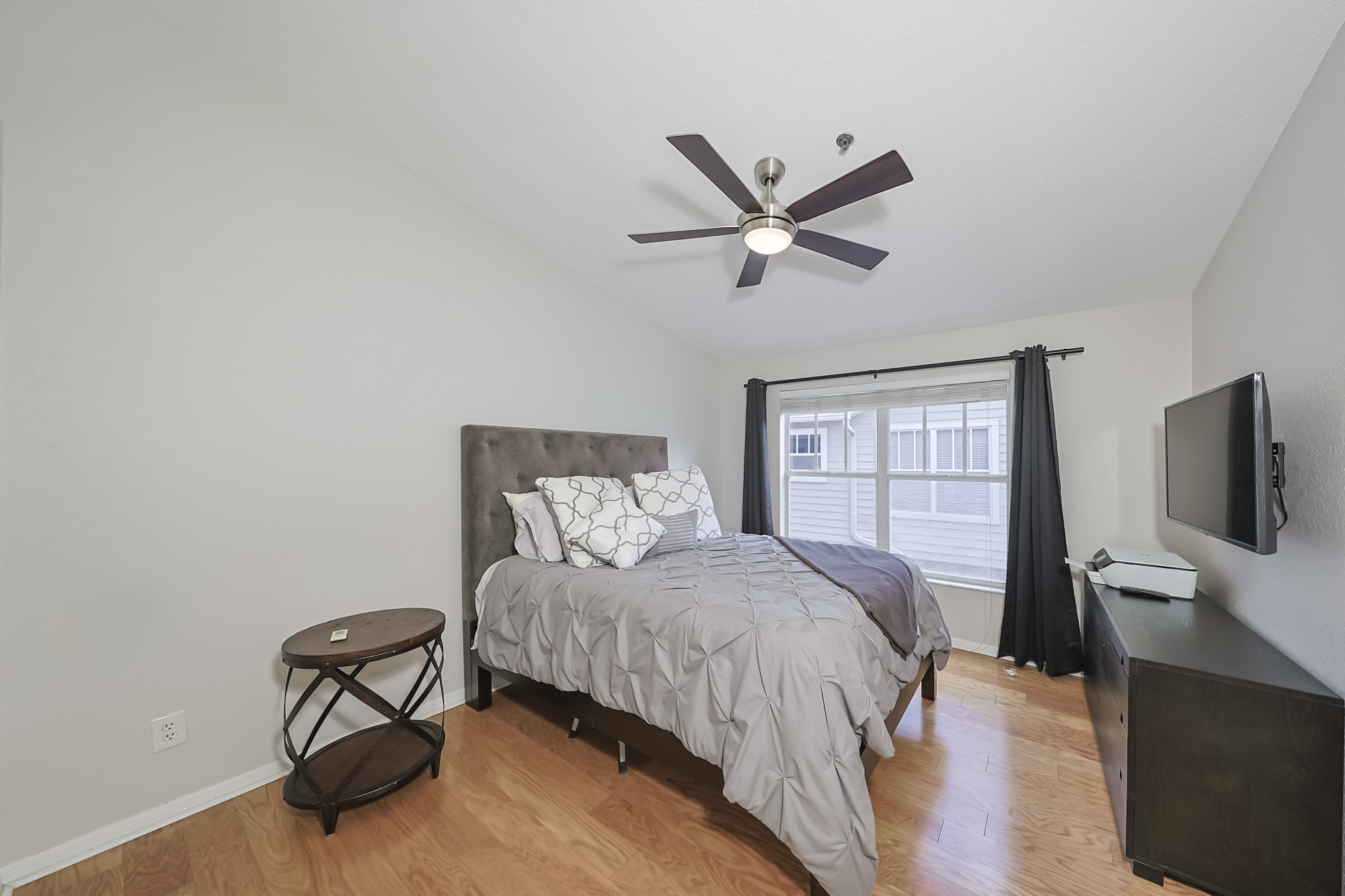 Tampa, Florida, 33629, United States, 3 Bedrooms Bedrooms, ,3 BathroomsBathrooms,Residential,For Sale,1980841