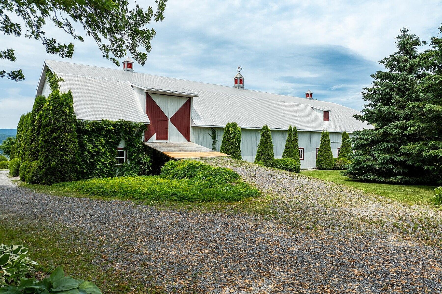  Saint-Pierre-de-l