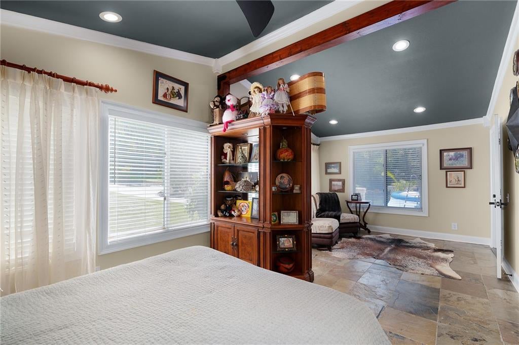 Calhoun, Georgia, 30701, United States, 3 Bedrooms Bedrooms, ,3 BathroomsBathrooms,Residential,For Sale,1980675