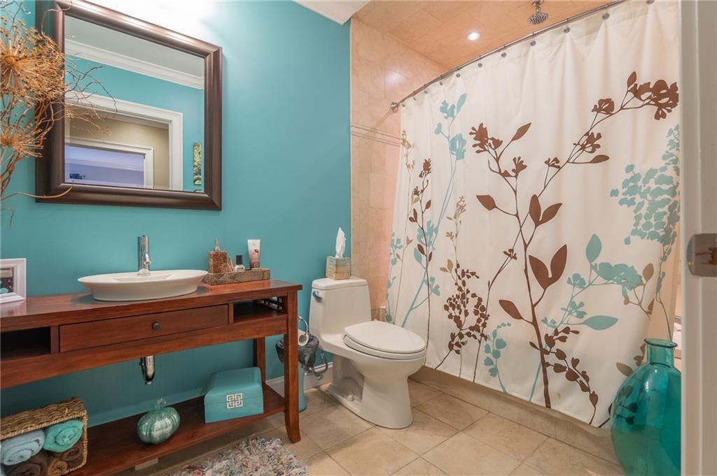 Cranston, Rhode Island, 02921, United States, 3 Bedrooms Bedrooms, ,3 BathroomsBathrooms,Residential,For Sale,1887248