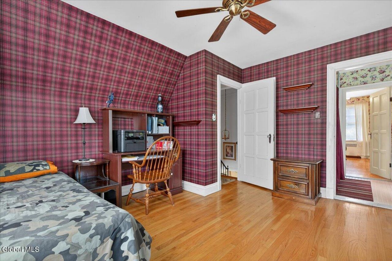 Schenectady, New York, 12309, United States, 5 Bedrooms Bedrooms, ,4 BathroomsBathrooms,Residential,For Sale,1938536