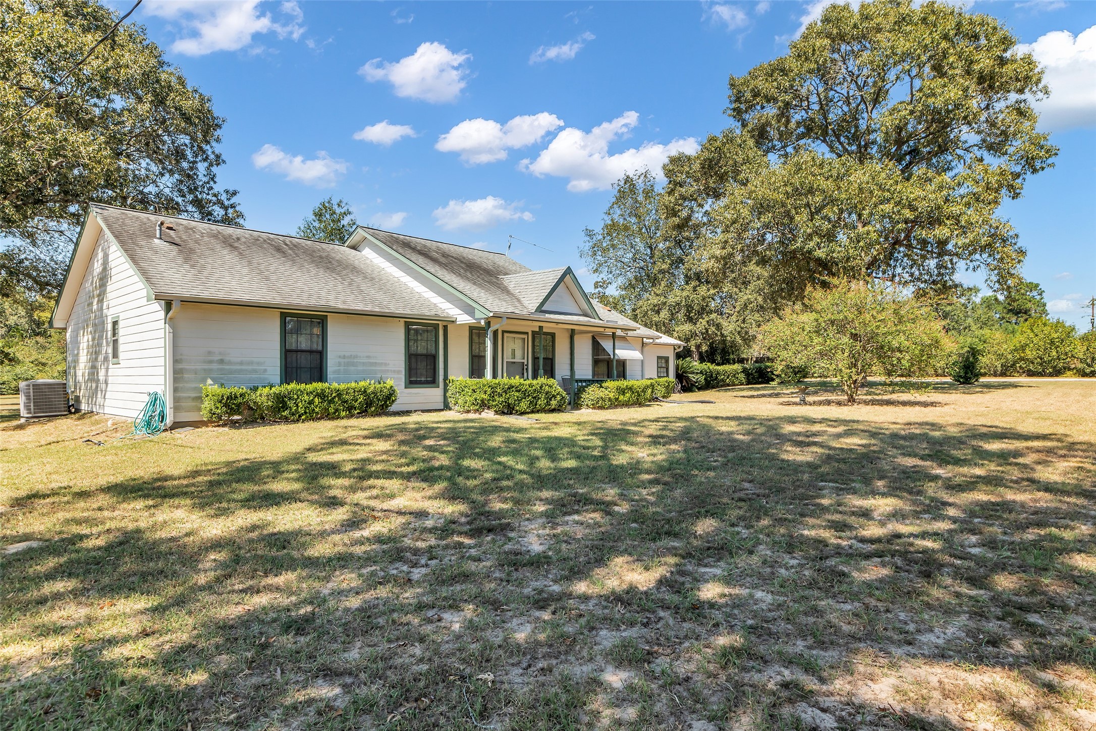 Willis, Texas, 77378, United States, 3 Bedrooms Bedrooms, ,2 BathroomsBathrooms,Residential,For Sale,2001772