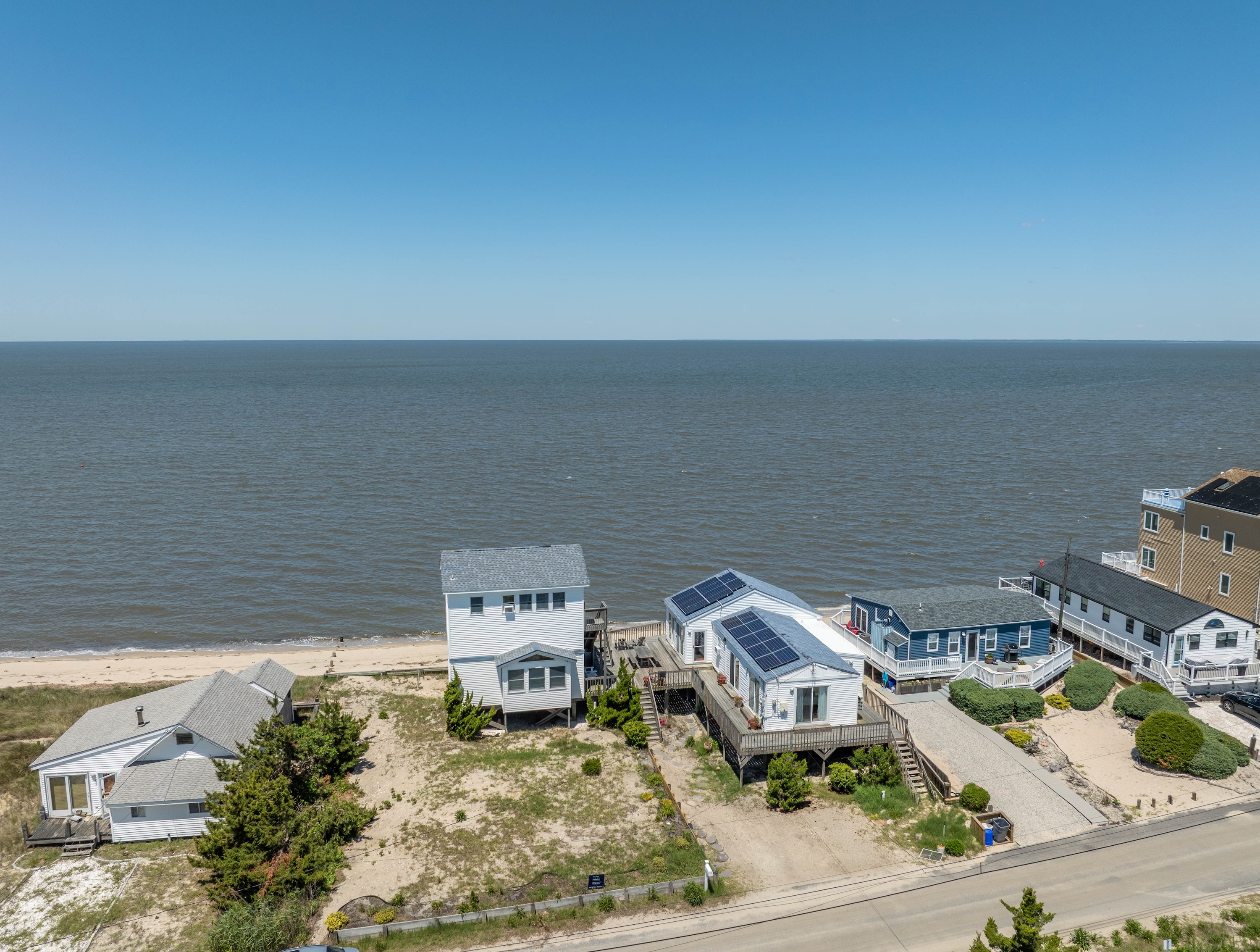  139 Beach Avenue - 物件實景