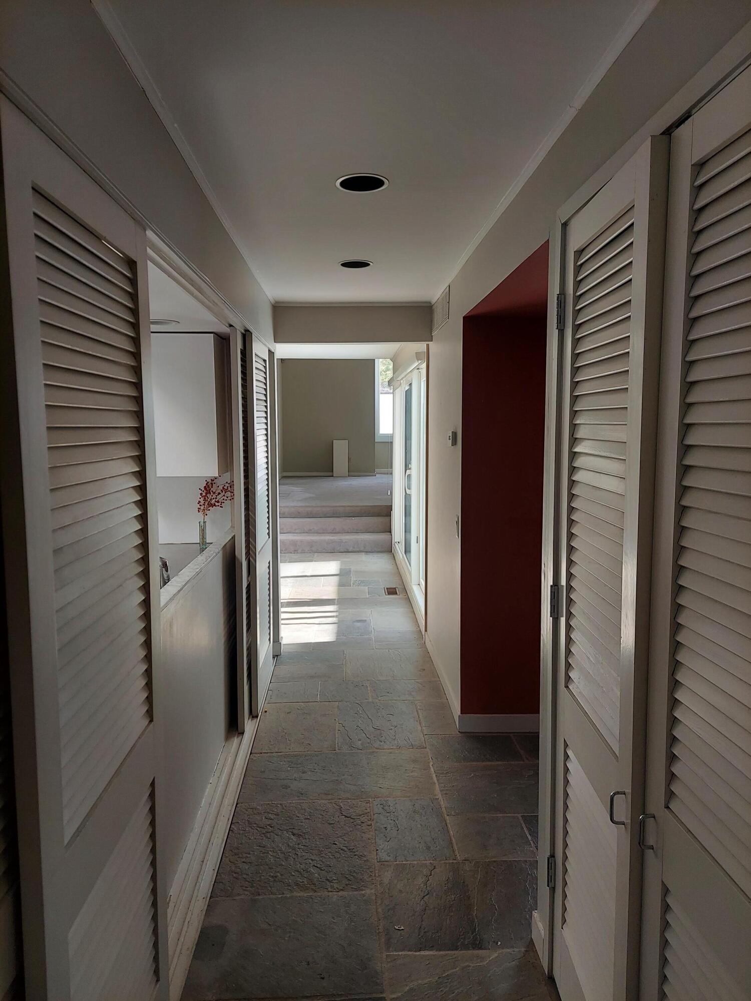 Ann Arbor, Michigan, 48105, United States, 3 Bedrooms Bedrooms, ,2 BathroomsBathrooms,Residential,For Sale,2015957