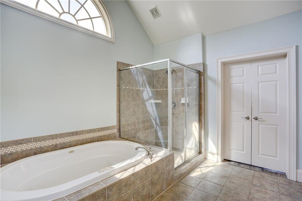 Suwanee, Georgia, 30024, United States, 5 Bedrooms Bedrooms, ,5 BathroomsBathrooms,Residential,For Sale,2025852