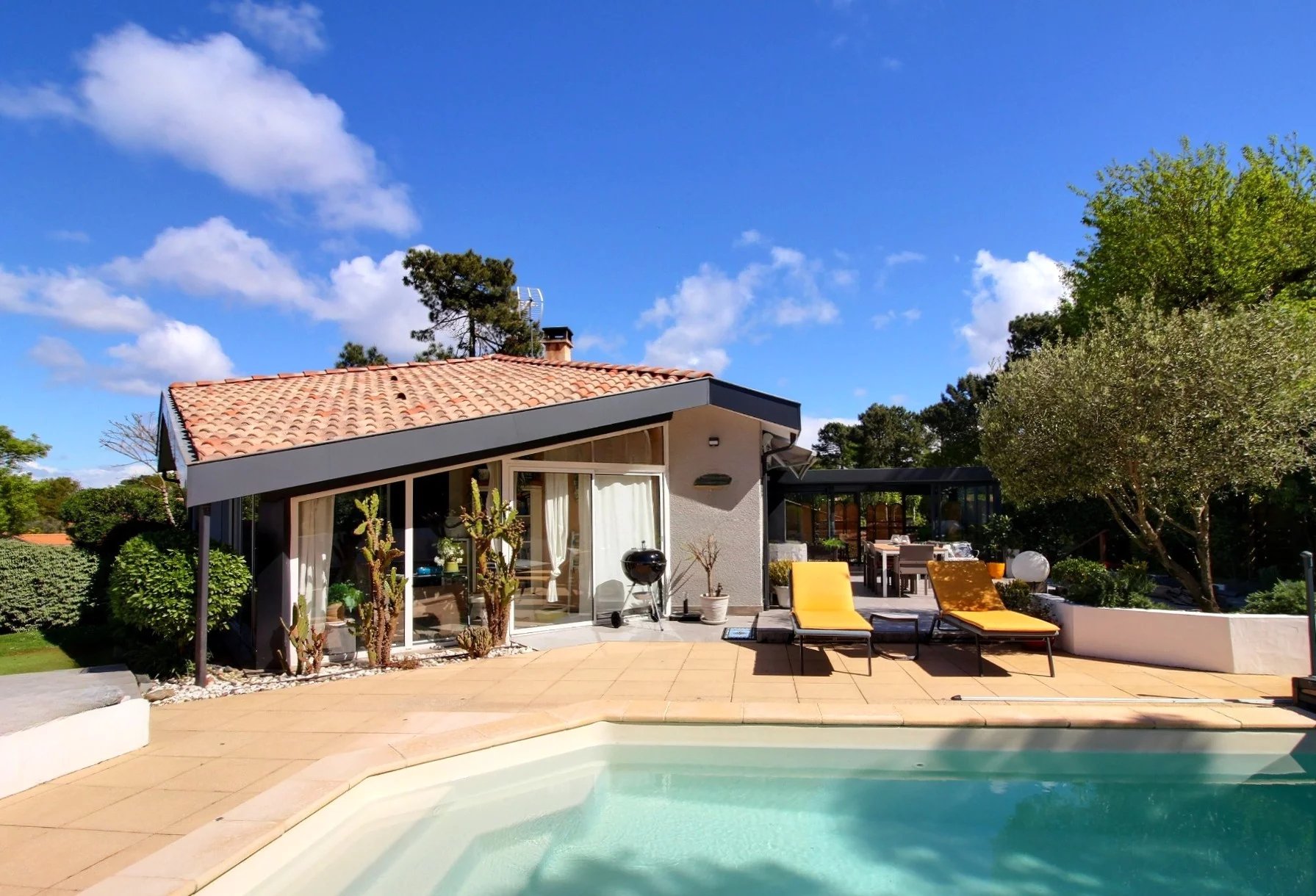 La Teste-de-Buch, New Aquitaine, 33260, FR, 4 Bedrooms Bedrooms, ,3 BathroomsBathrooms,Residential,For Sale,1779202