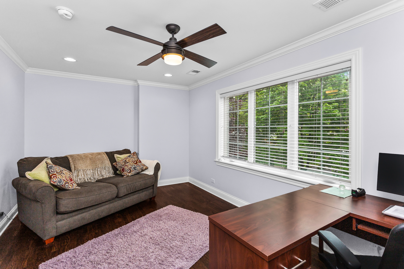 Glenview, Illinois, 60025, United States, 4 Bedrooms Bedrooms, ,3 BathroomsBathrooms,Residential,For Sale,1927417