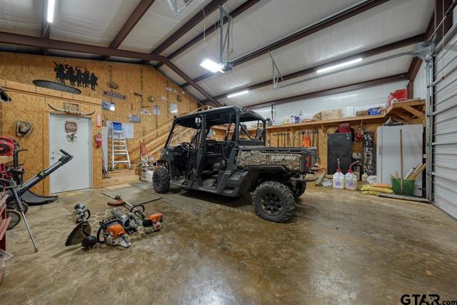 Lindale, Texas, 75771, United States, 3 Bedrooms Bedrooms, ,2 BathroomsBathrooms,Residential,For Sale,1977998