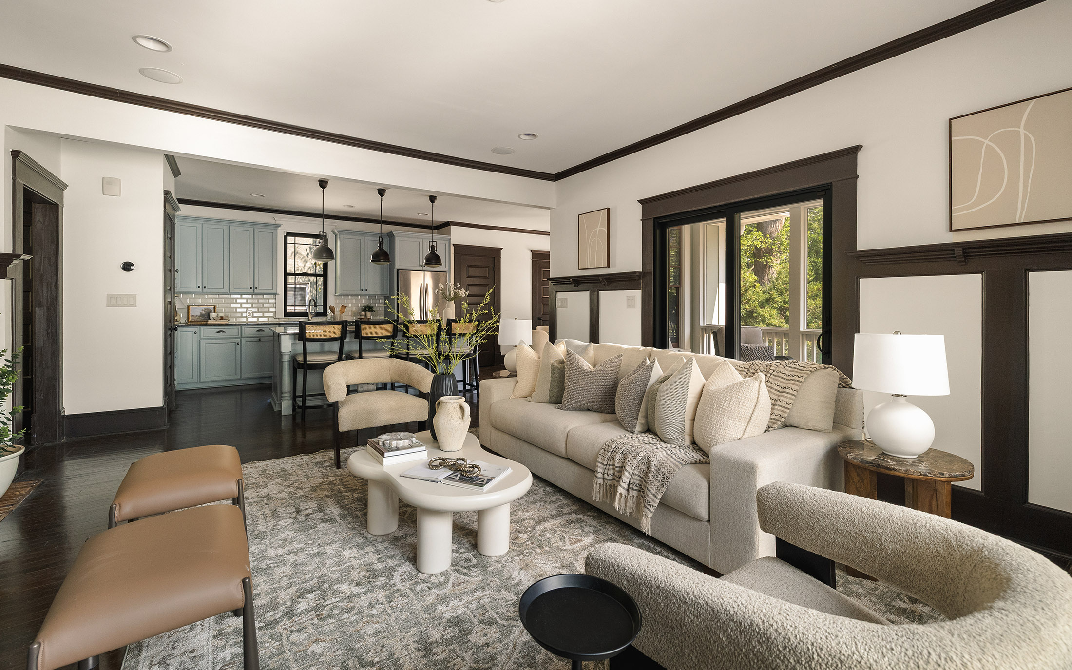  Historic Midtown Charm with a Rare Gated Two-Car Garage - 物件實景