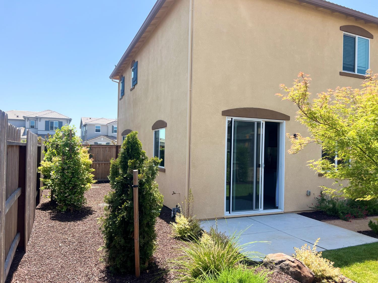 Rancho Cordova, California, 95742, United States, 5 Bedrooms Bedrooms, ,4 BathroomsBathrooms,Residential,For Sale,1847254