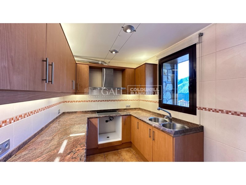 Sant Julià de Lòria, Andorra, AD, 4 Bedrooms Bedrooms, ,2 BathroomsBathrooms,Residential,For Sale,1616844