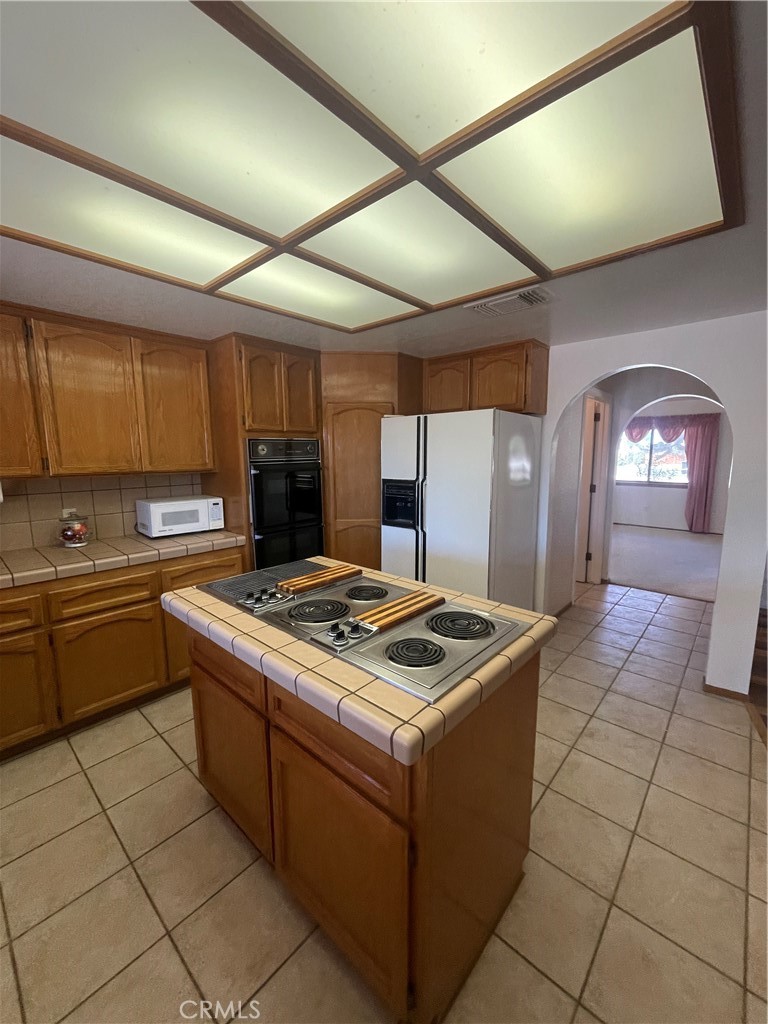 Apple Valley, California, 92308, United States, 3 Bedrooms Bedrooms, ,2 BathroomsBathrooms,Residential,For Sale,1974984