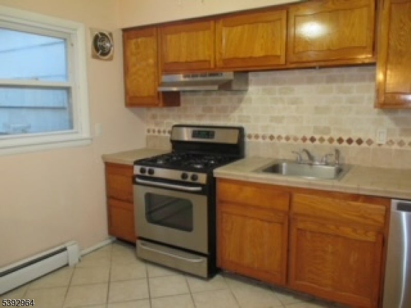 Paterson City, New Jersey, 07502, United States, 4 Bedrooms Bedrooms, ,2 BathroomsBathrooms,Residential,For Sale,2005510