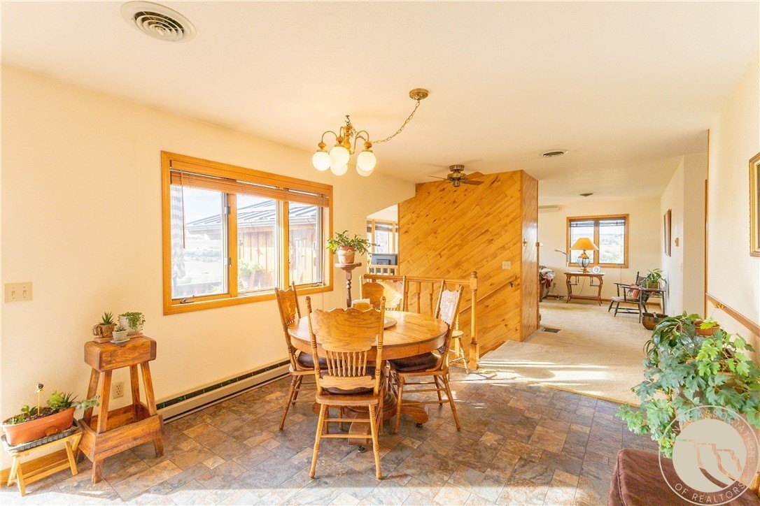 Billings, Montana, 59101, United States, 3 Bedrooms Bedrooms, ,2 BathroomsBathrooms,Residential,For Sale,1976223