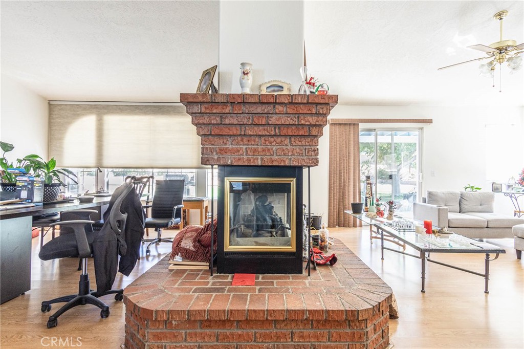 Apple Valley, California, 92308, United States, 4 Bedrooms Bedrooms, ,2 BathroomsBathrooms,Residential,For Sale,1974217