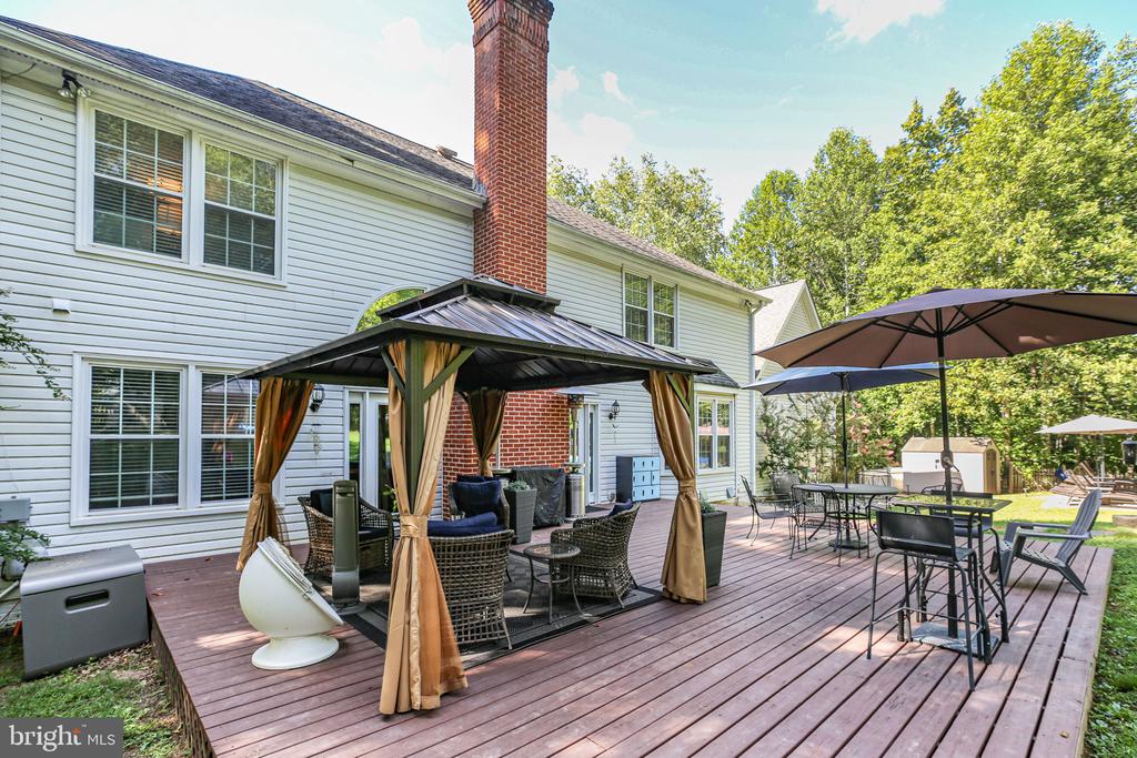 Fredericksburg, Virginia, 22407, United States, 5 Bedrooms Bedrooms, ,5 BathroomsBathrooms,Residential,For Sale,1927805