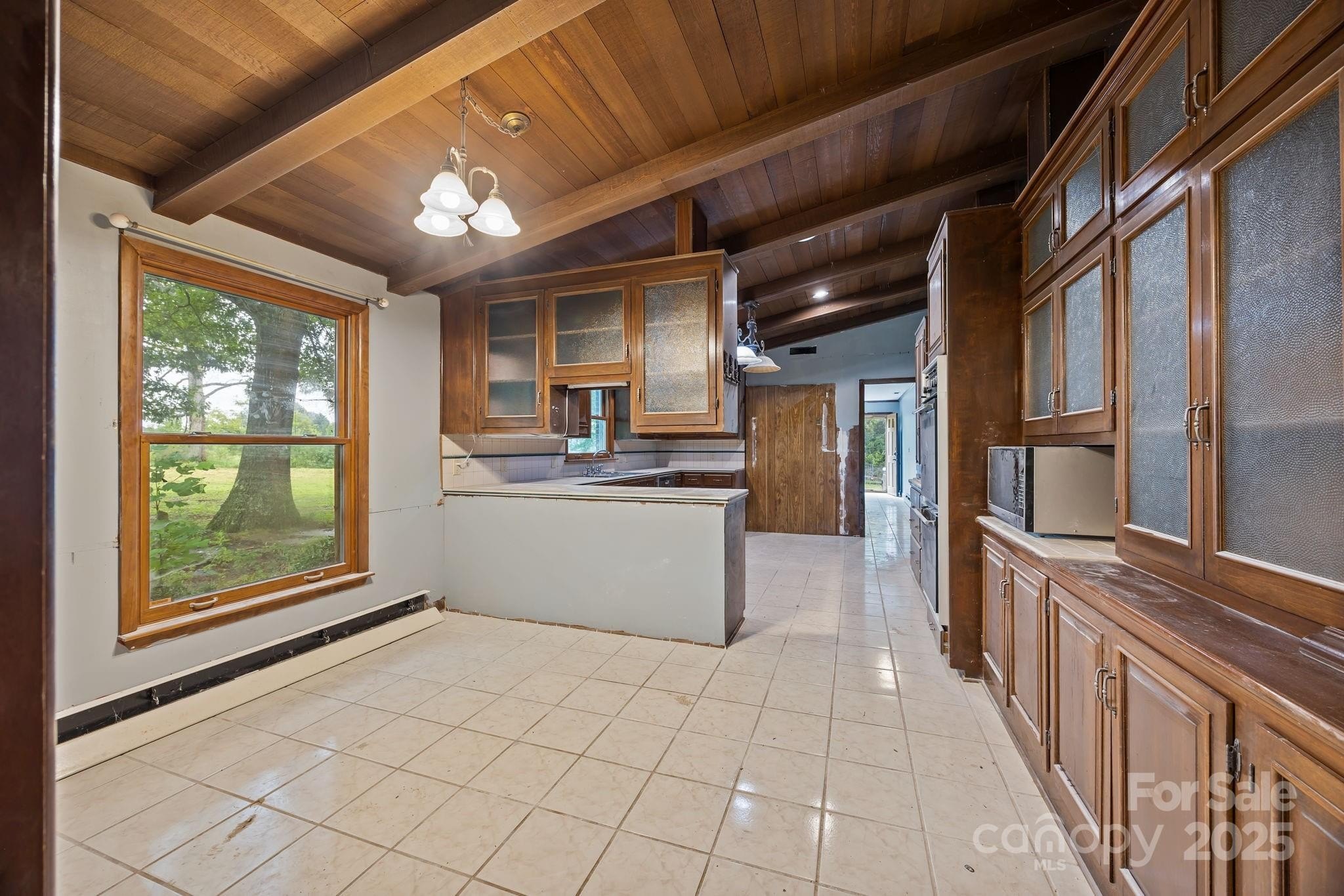 Cleveland, North Carolina, 27013, United States, 4 Bedrooms Bedrooms, ,4 BathroomsBathrooms,Residential,For Sale,1915342