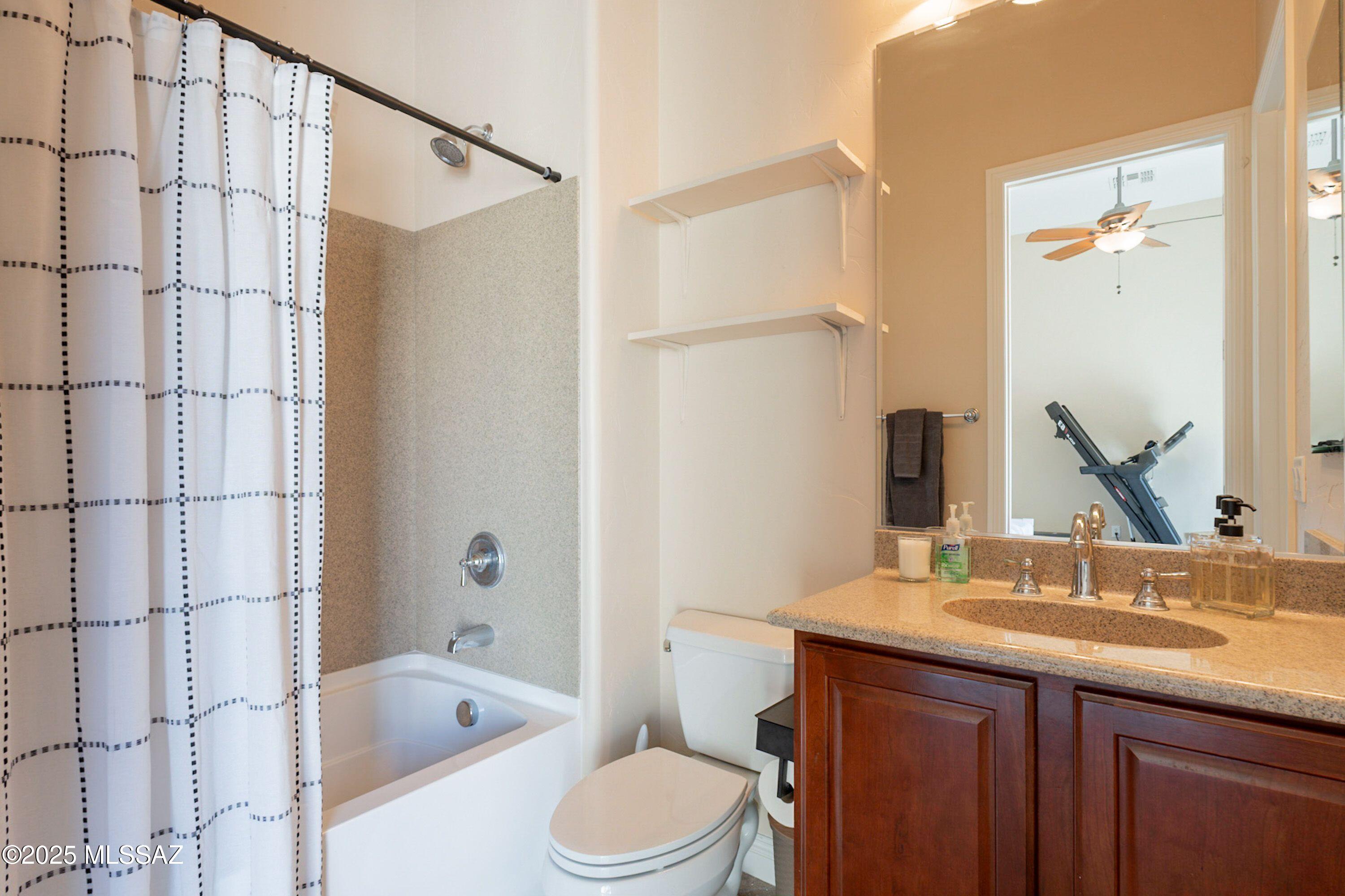 Tucson, Arizona, 85755, United States, 4 Bedrooms Bedrooms, ,3 BathroomsBathrooms,Residential,For Sale,1850076