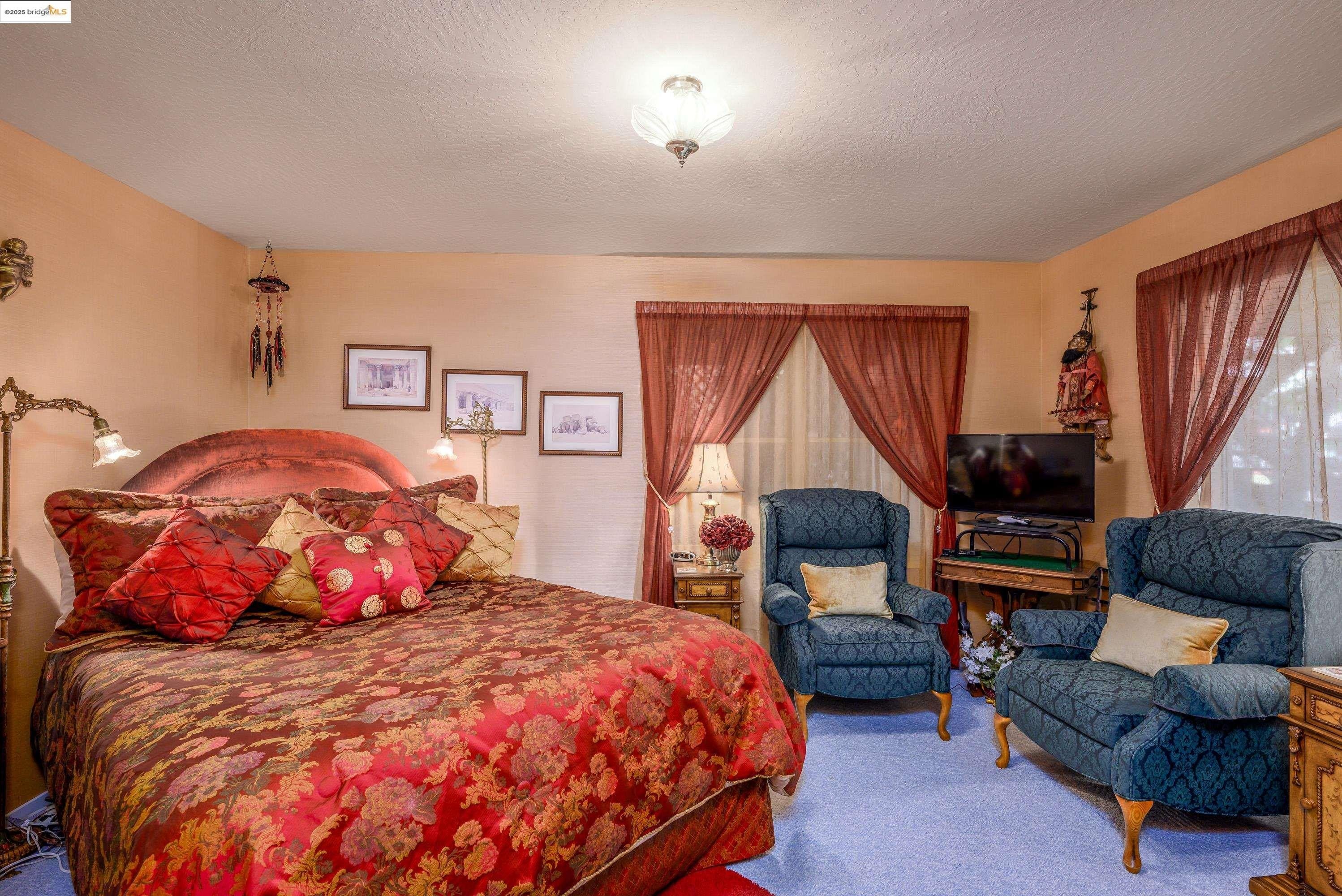 Twain Harte, California, 95383, United States, 3 Bedrooms Bedrooms, ,5 BathroomsBathrooms,Residential,For Sale,1900686