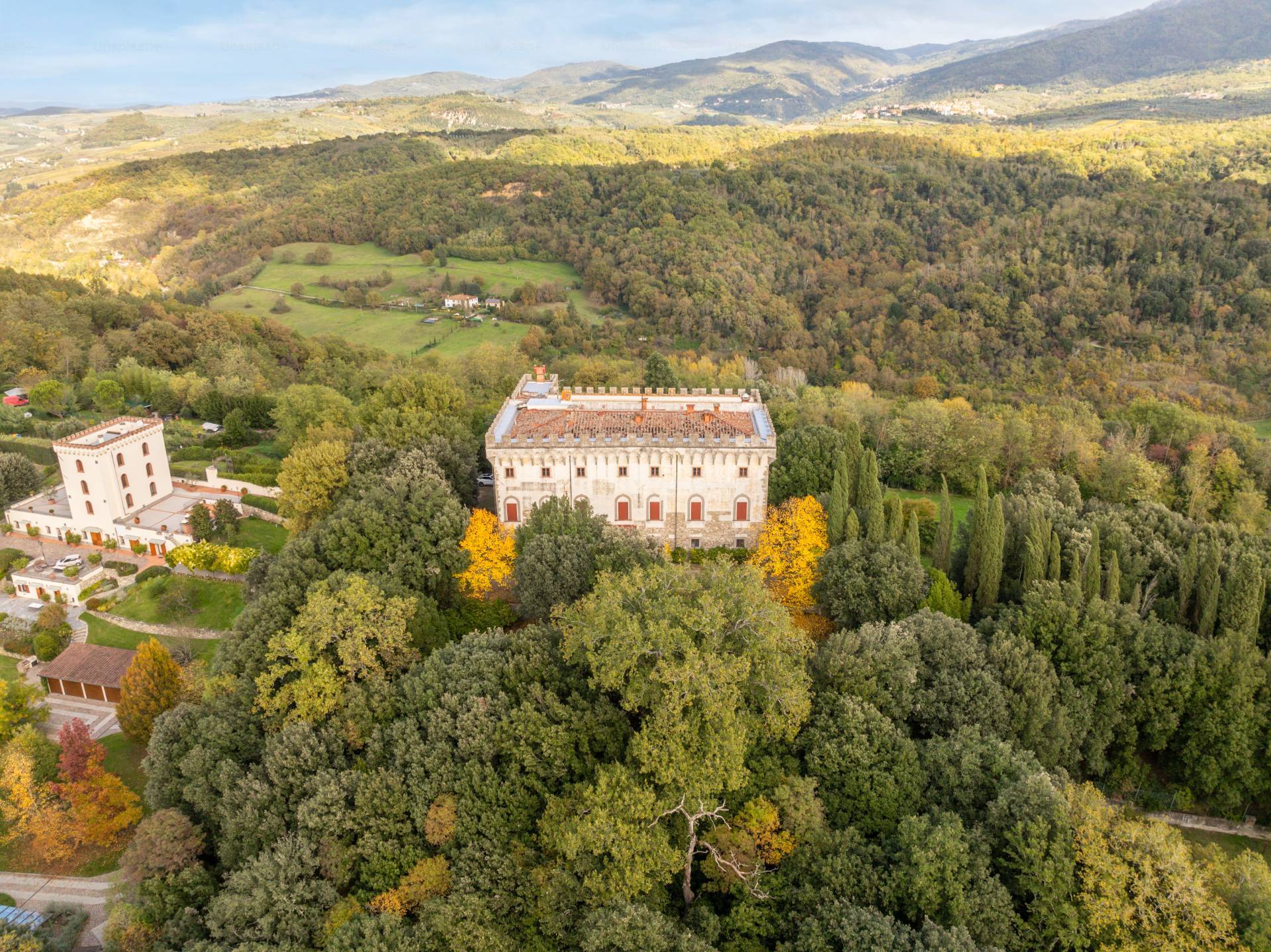 Reggello, Firenze, 50066, IT, 16 Bedrooms Bedrooms, ,15 BathroomsBathrooms,Residential,For Sale,1990362