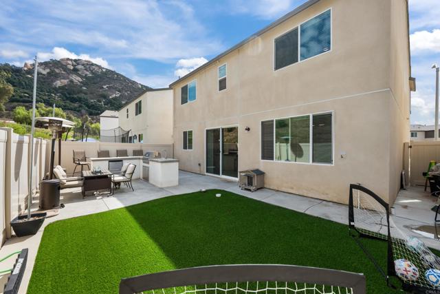 Fallbrook, California, 92028, United States, 5 Bedrooms Bedrooms, ,3 BathroomsBathrooms,Residential,For Sale,1978258