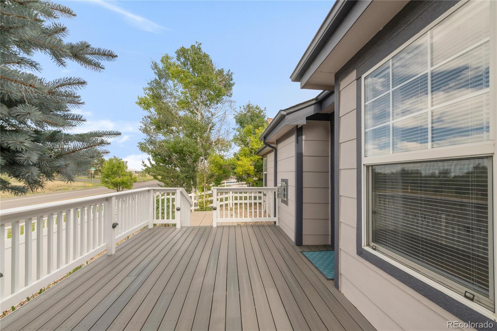 Aurora, Colorado, 80018, United States, 3 Bedrooms Bedrooms, ,3 BathroomsBathrooms,Residential,For Sale,1948994