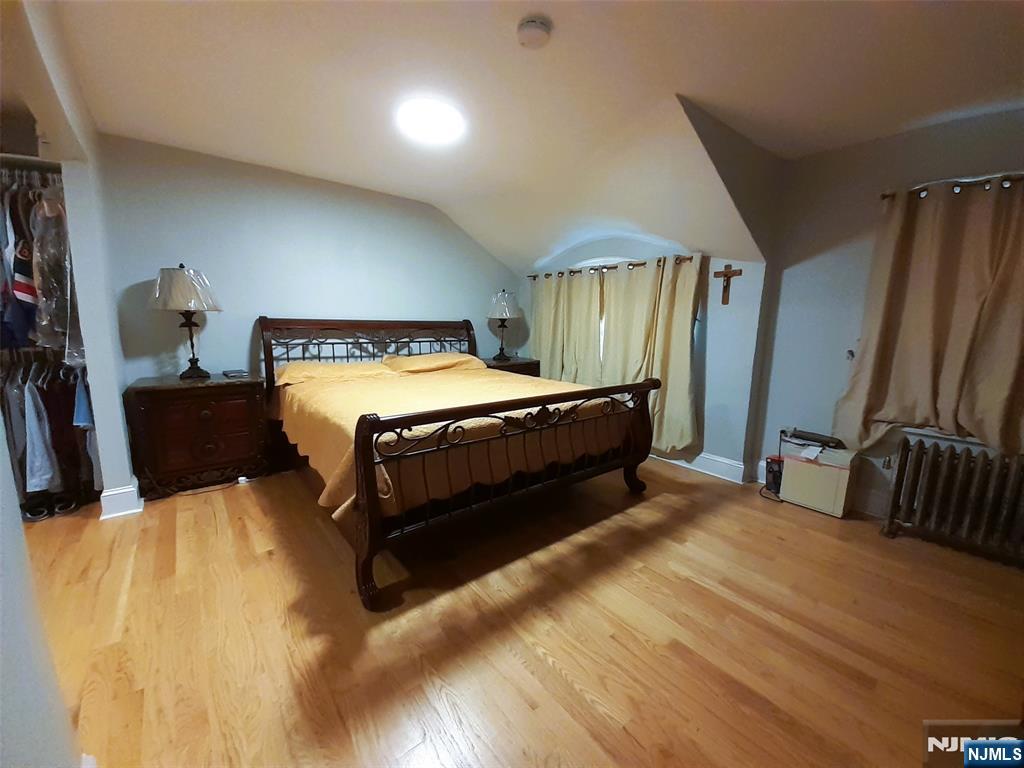 Paterson, New Jersey, 07504, United States, 5 Bedrooms Bedrooms, ,5 BathroomsBathrooms,Residential,For Sale,1837815