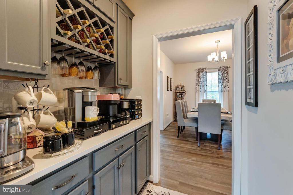 Spotsylvania, Virginia, 22551, United States, 3 Bedrooms Bedrooms, ,4 BathroomsBathrooms,Residential,For Sale,1869510