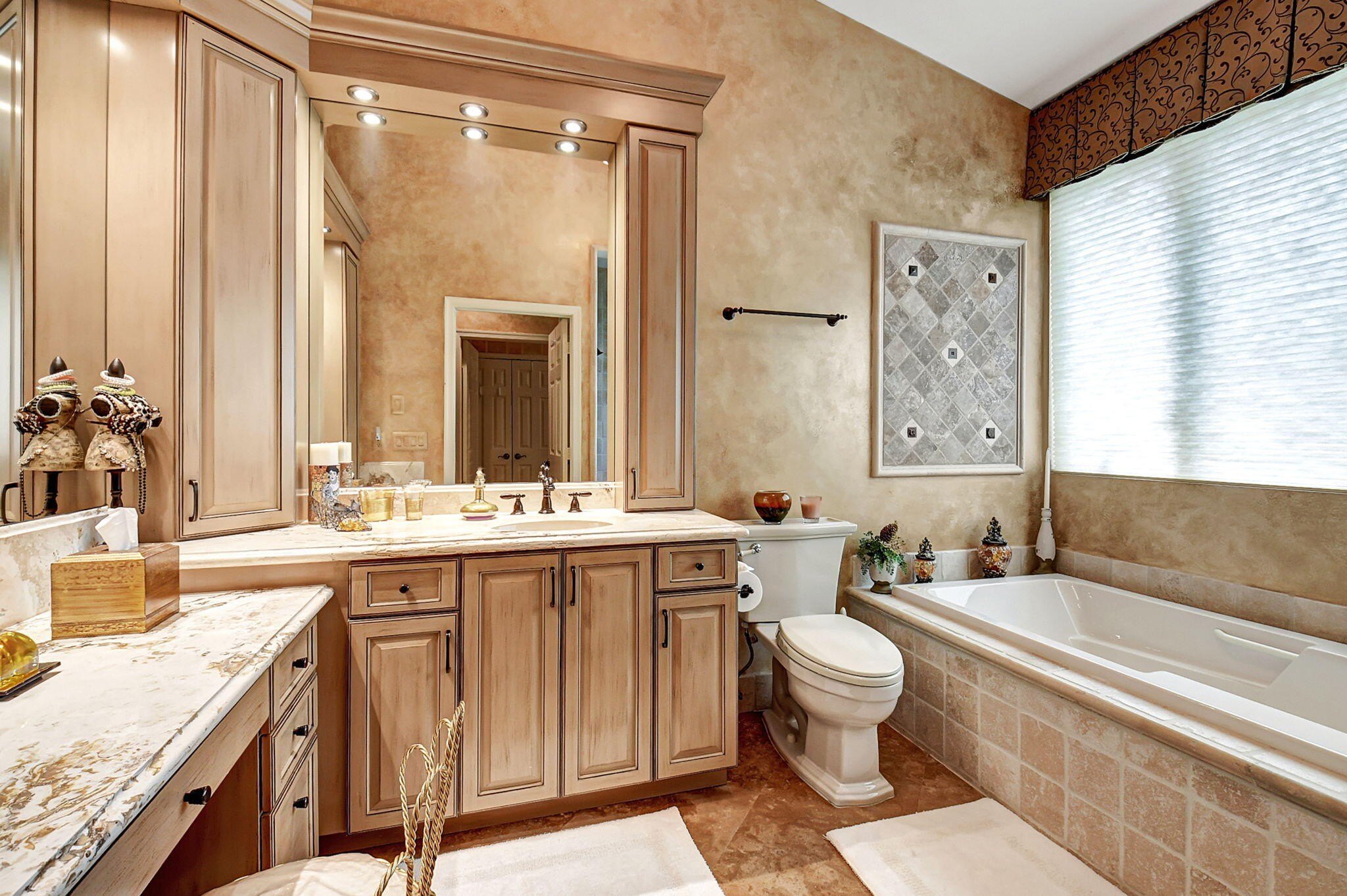 Boynton Beach, Florida, 33472, United States, 3 Bedrooms Bedrooms, ,3 BathroomsBathrooms,Residential,For Sale,1872172