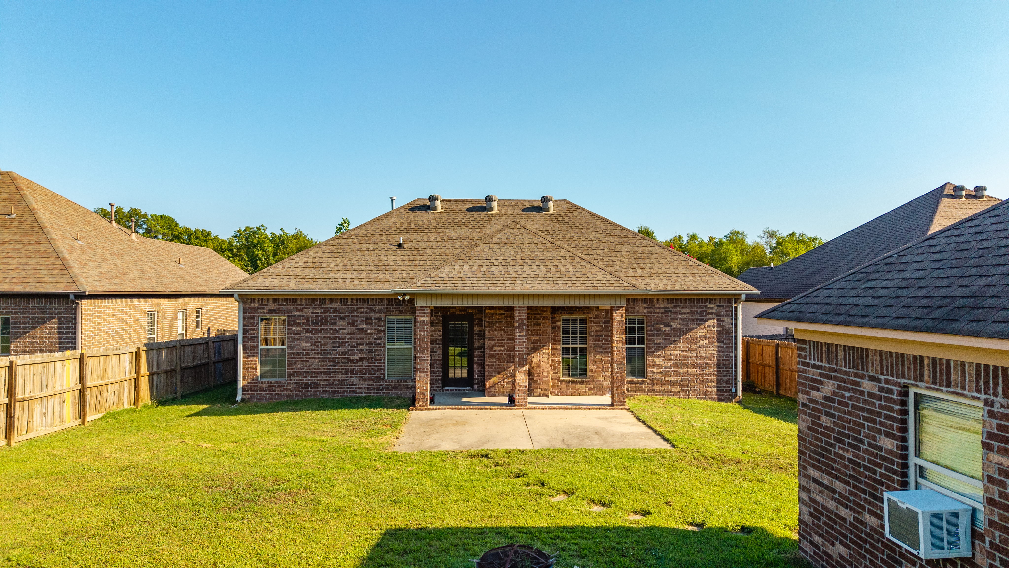  14 Oak Tree, Conway, AR, 72032 - 物件實景