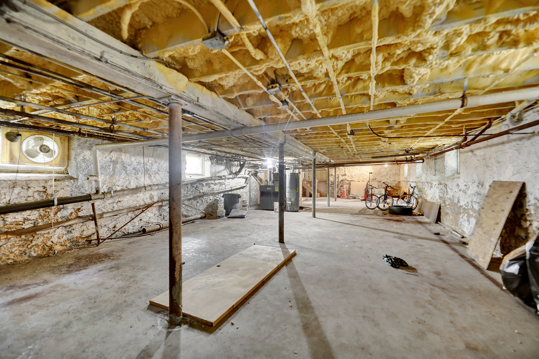 Brooklyn, New York, 11235, United States, 10 Bedrooms Bedrooms, ,4 BathroomsBathrooms,Residential,For Sale,1975814