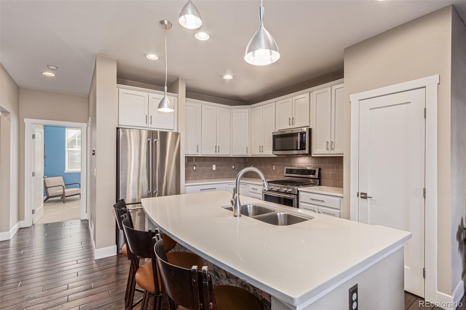 Littleton, Colorado, 80128, United States, 3 Bedrooms Bedrooms, ,3 BathroomsBathrooms,Residential,For Sale,1984819