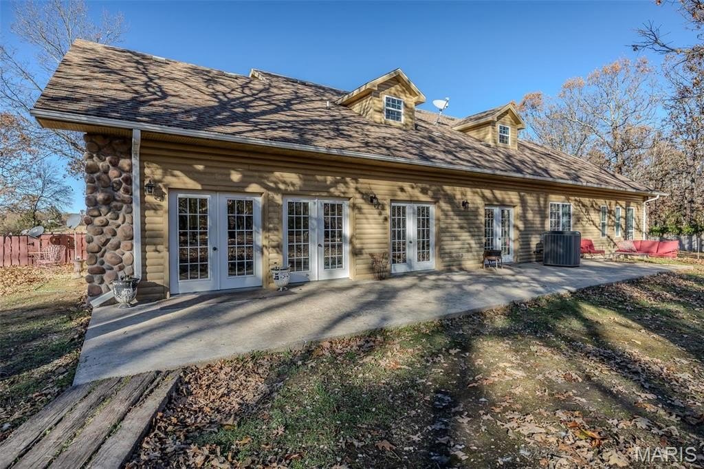 Lebanon, Missouri, 65536, United States, 4 Bedrooms Bedrooms, ,4 BathroomsBathrooms,Residential,For Sale,1976703