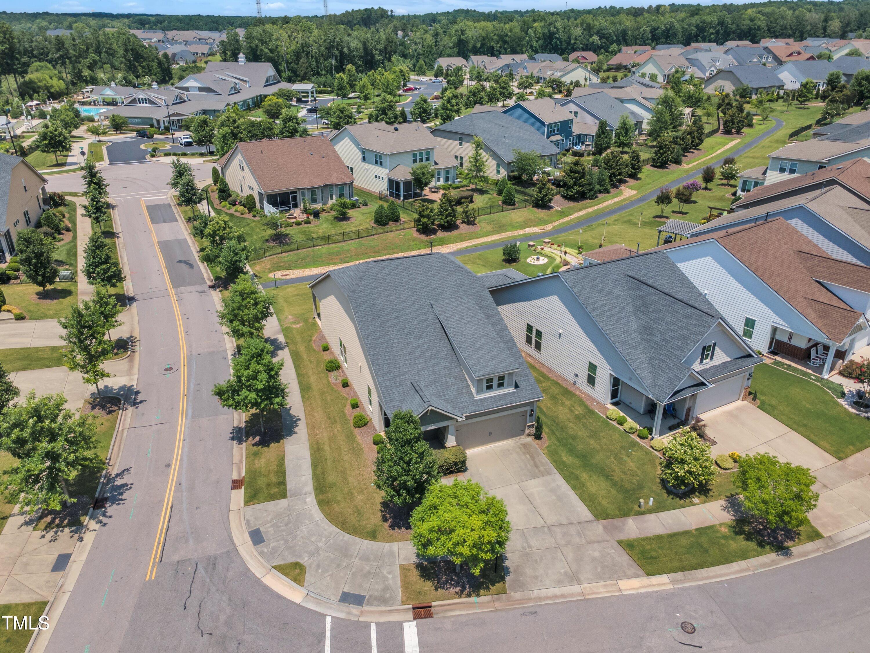 Durham, North Carolina, 27703, United States, 2 Bedrooms Bedrooms, ,2 BathroomsBathrooms,Residential,For Sale,1882419