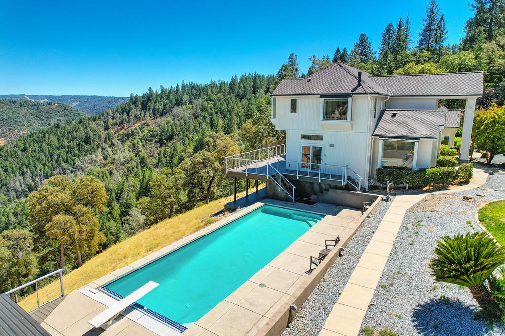 Placerville, California, 95667, United States, 4 Bedrooms Bedrooms, ,5 BathroomsBathrooms,Residential,For Sale,1982324