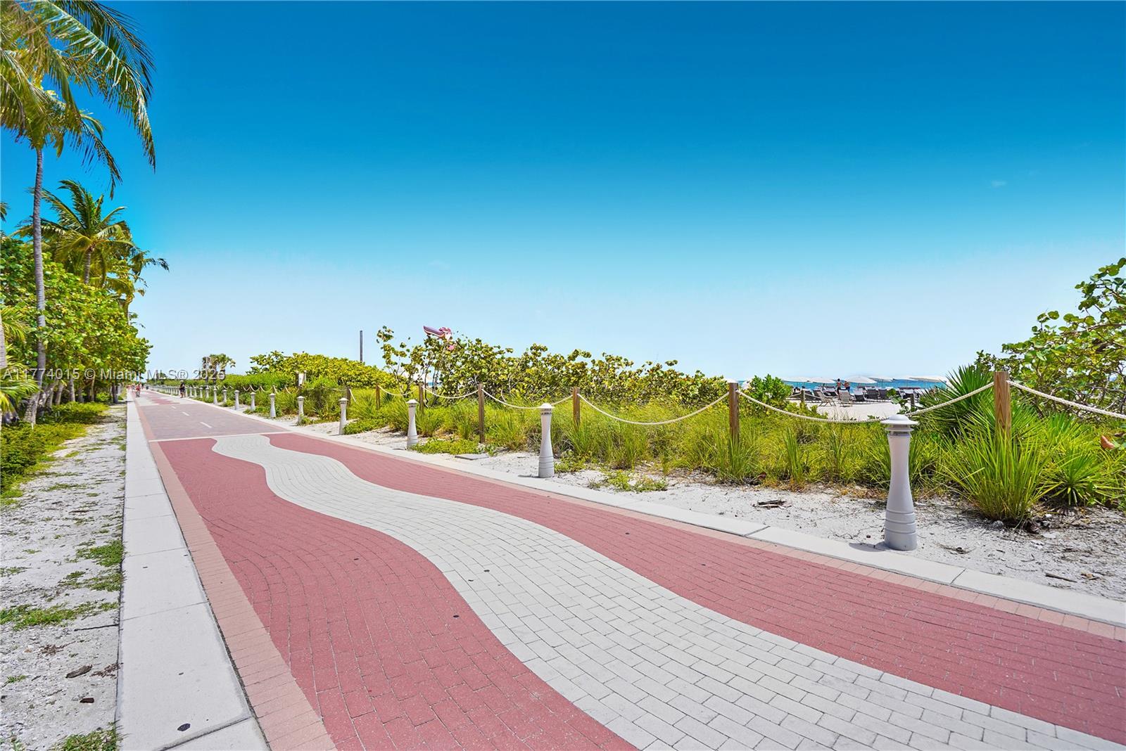 Miami Beach, Florida, 33140, United States, 2 Bedrooms Bedrooms, ,3 BathroomsBathrooms,Residential,For Sale,1759020