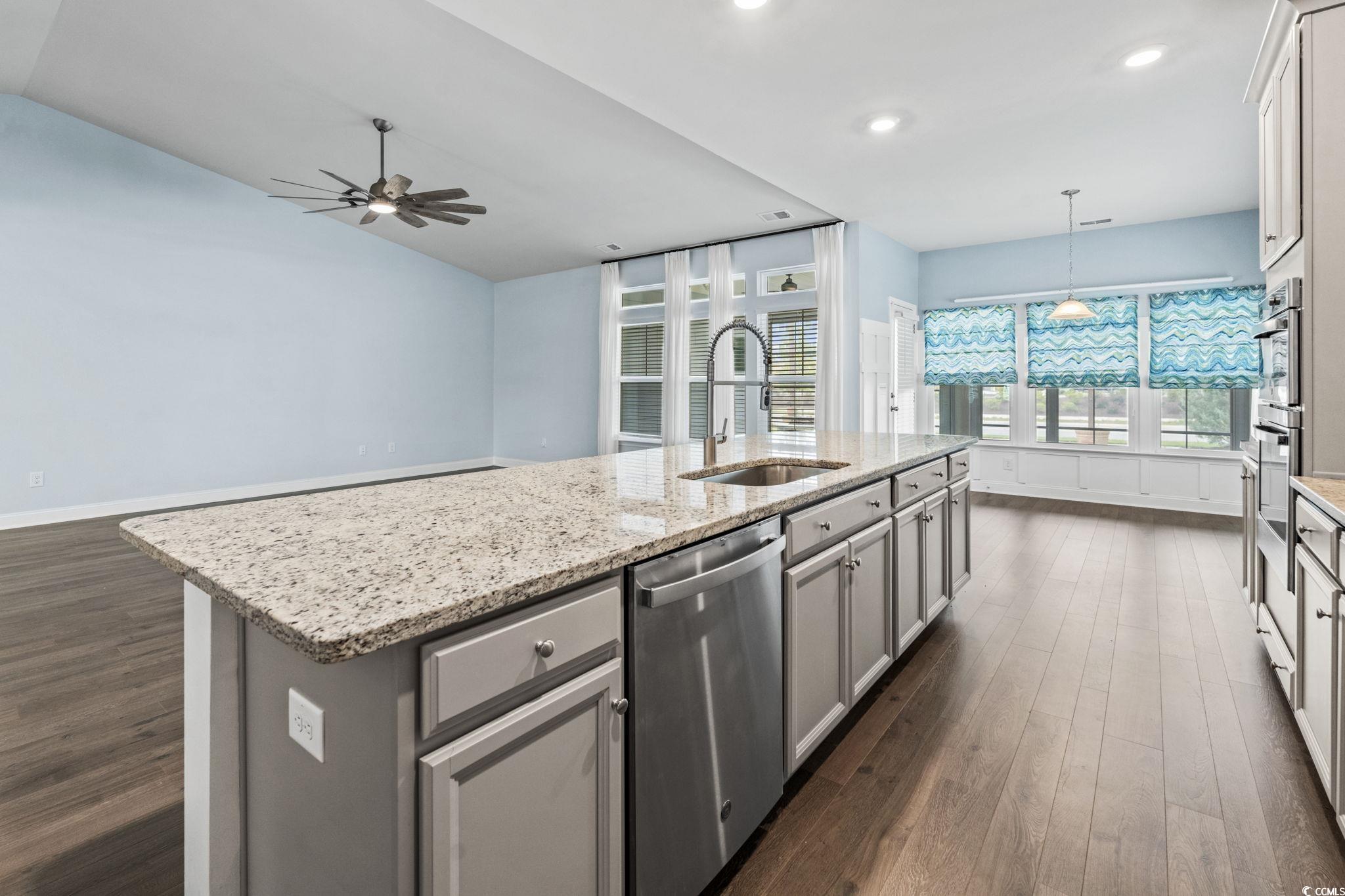Myrtle Beach, South Carolina, 29577, United States, 3 Bedrooms Bedrooms, ,2 BathroomsBathrooms,Residential,For Sale,1914356