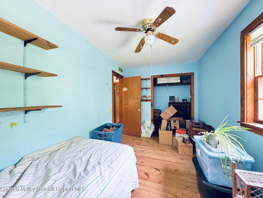 Saugerties, New York, 12477, United States, 5 Bedrooms Bedrooms, ,3 BathroomsBathrooms,Residential,For Sale,1984014