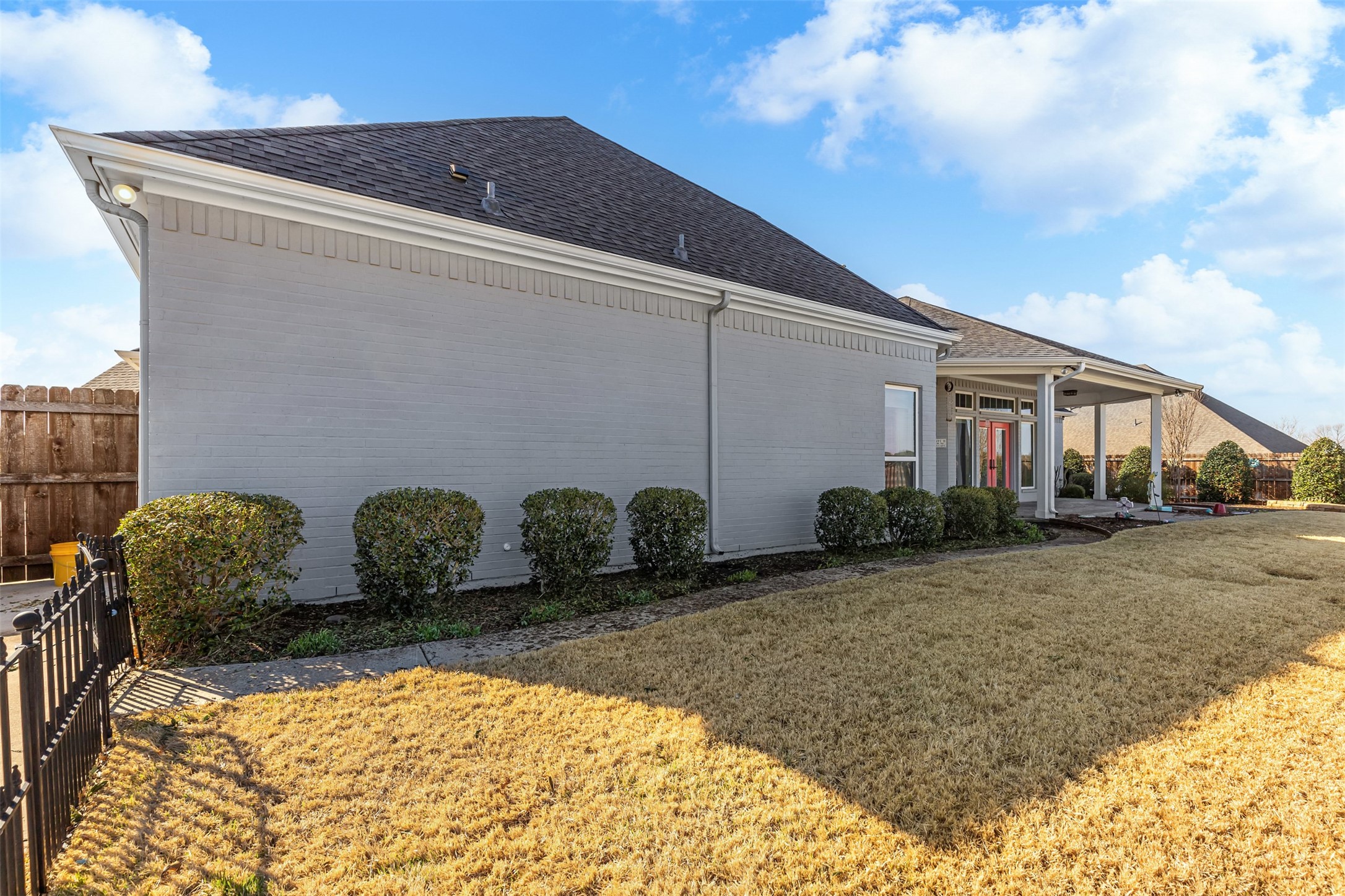 Cleburne, Texas, 76033, United States, 4 Bedrooms Bedrooms, ,3 BathroomsBathrooms,Residential,For Sale,1940352