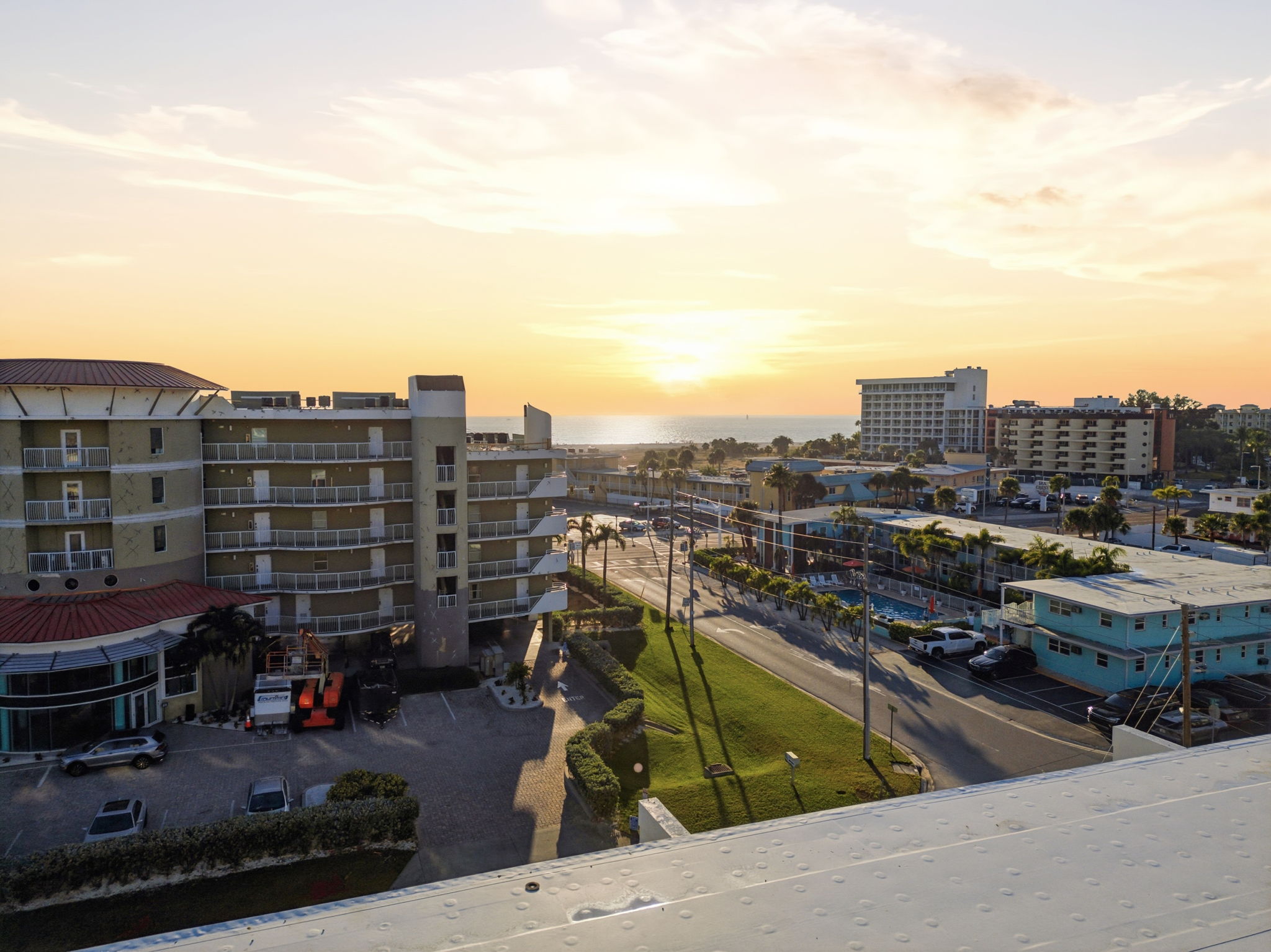 Treasure Island, Florida, 33706, United States, 5 Bedrooms Bedrooms, ,4 BathroomsBathrooms,Residential,For Sale,1887391