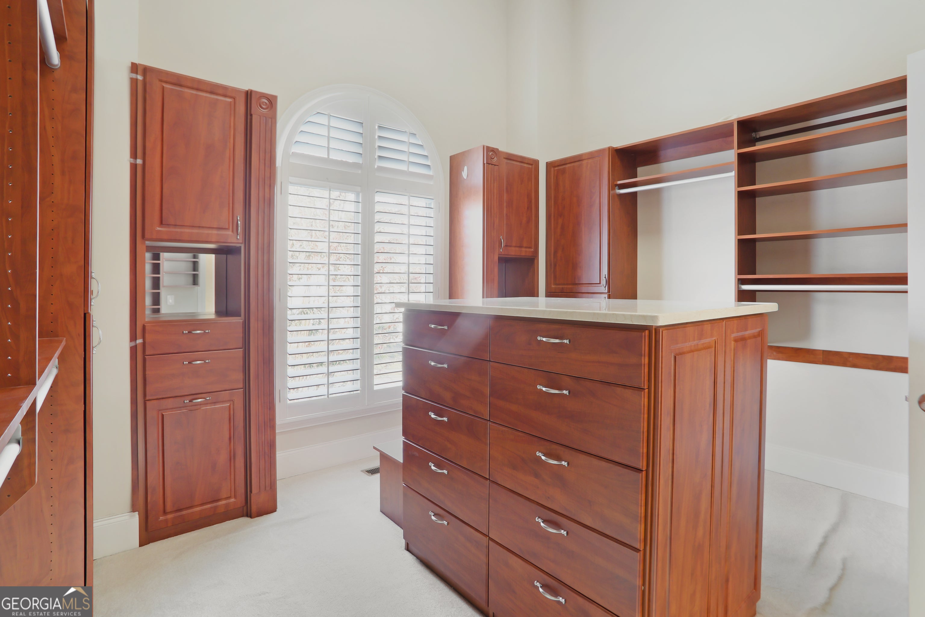 Atlanta, Georgia, 30331, United States, 6 Bedrooms Bedrooms, ,7 BathroomsBathrooms,Residential,For Sale,1926929