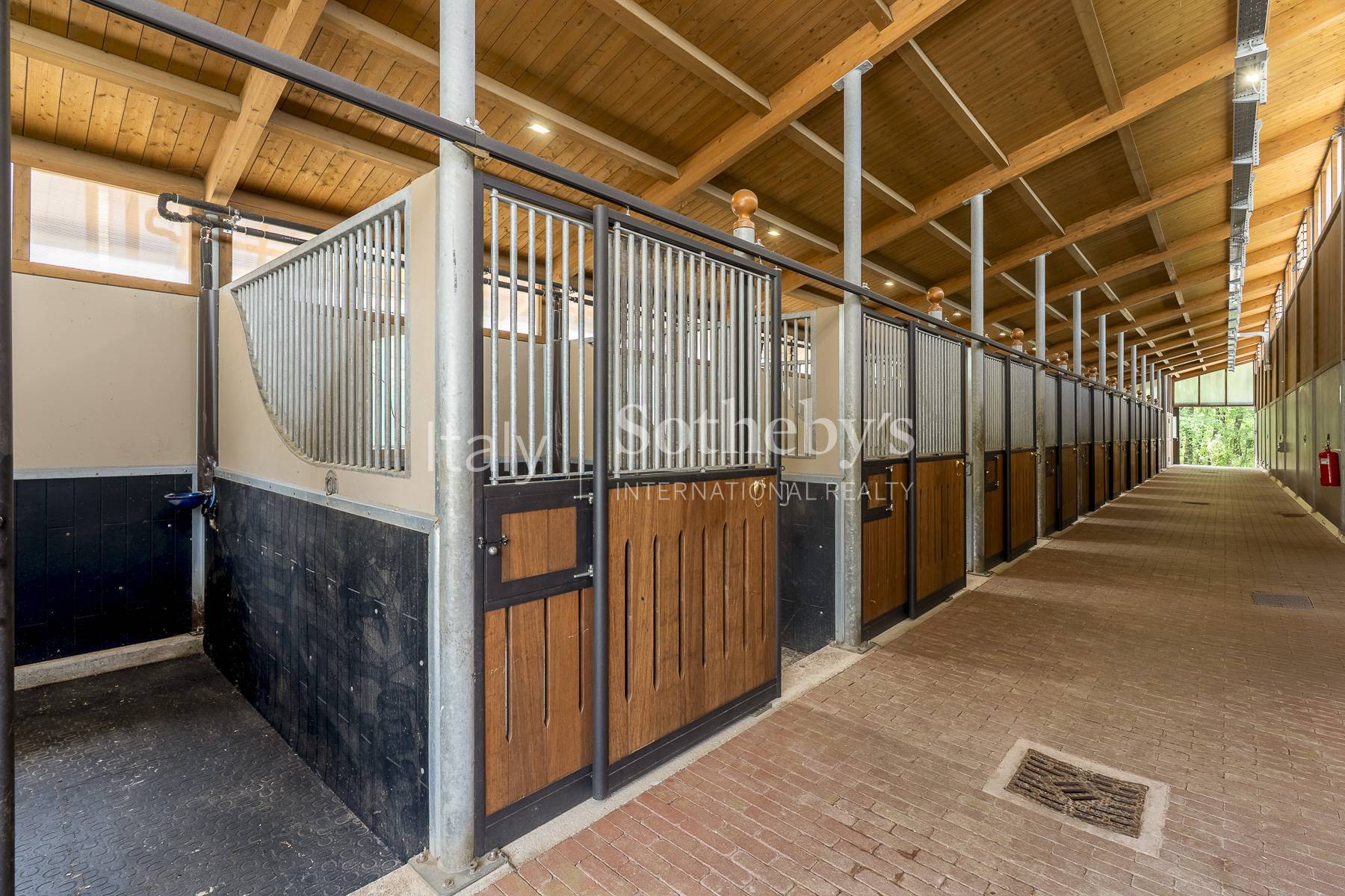  Stunning equestrian property - 物件實景