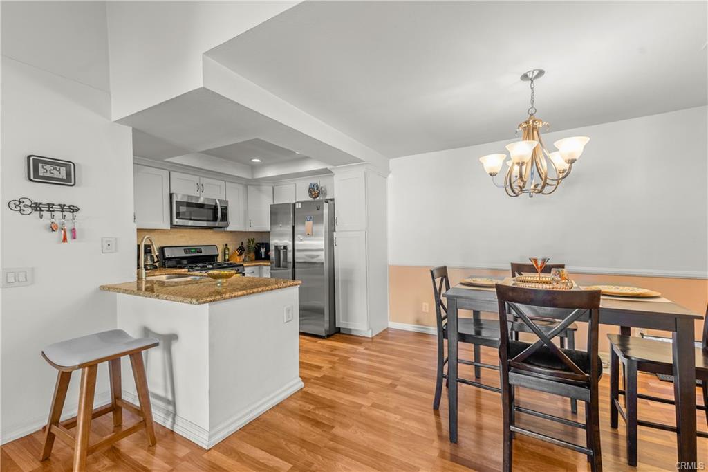Yorba Linda, California, 92887, United States, 2 Bedrooms Bedrooms, ,2 BathroomsBathrooms,Residential,For Sale,1873205