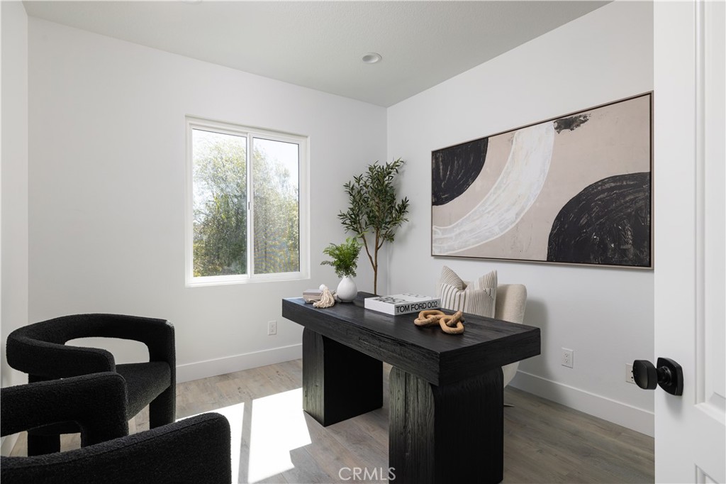 Huntington Beach, California, 92648, United States, 5 Bedrooms Bedrooms, ,1 BathroomBathrooms,Residential,For Sale,1732032