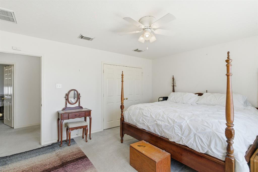 Millsap, Texas, 76066, United States, 3 Bedrooms Bedrooms, ,2 BathroomsBathrooms,Residential,For Sale,1987035